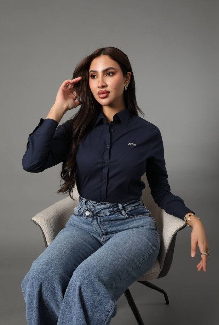 قميص لاكوست