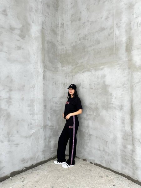 ترنغ Dior