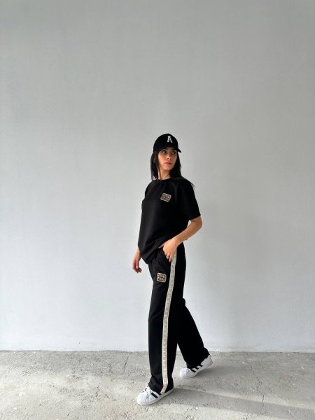 ترنغ miu miu